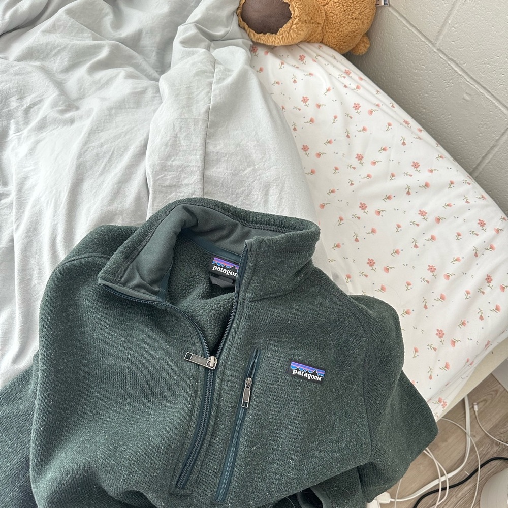 Patagonia pullover - Picture 3 of 3